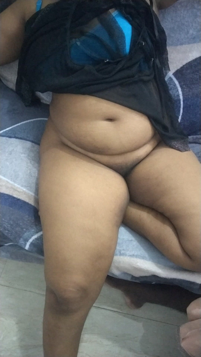 Tamil lesbian: Relax dopo la sadomaso