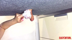 AnnyCandyPainboy: Paní holí koule svého otroka na dojící palubě easycbtgirl