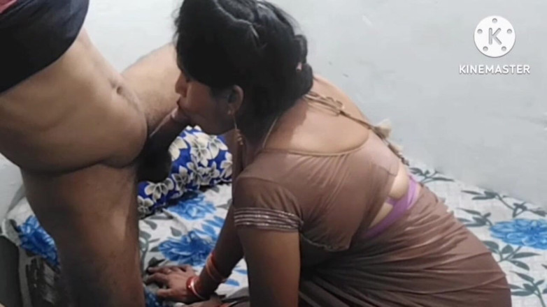 Saxesageth: Muy buenas noches sexy india ama de casa muy grande...