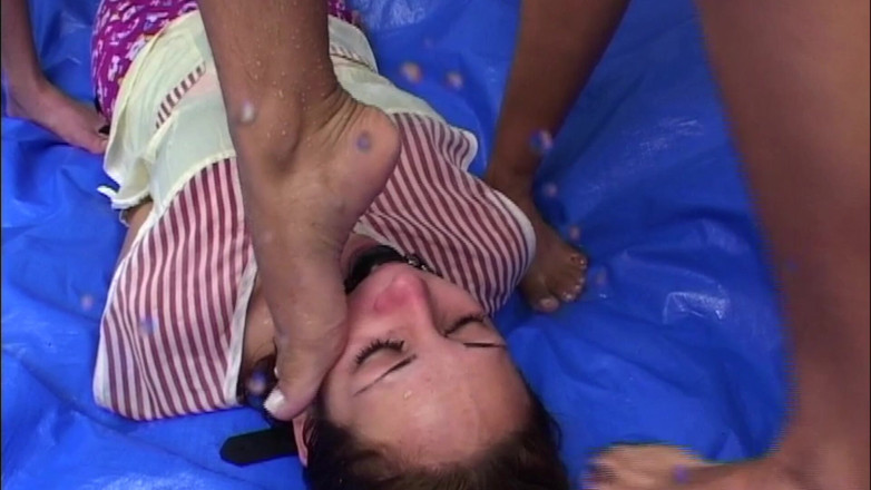 All about pee: Piss Triple Girls Liters of Pee Swallowing