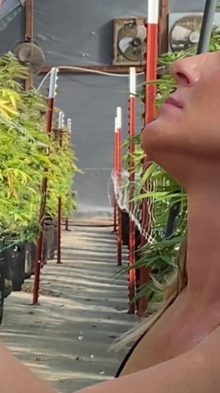 Farmers Wifey: Piss Loving Princess Cum Crave Queen, Shorties Compilation