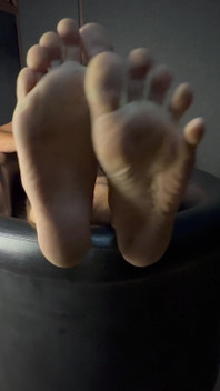 Feet Feet Feet Feet
