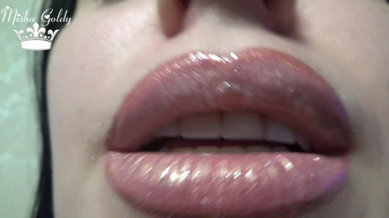 Goddess Misha Goldy: Lip gloss fetish & worship