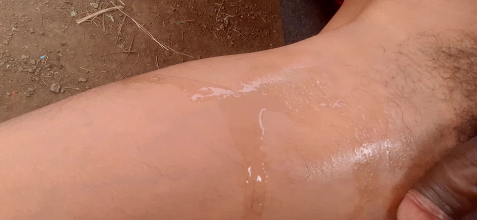 Che: Pancutan mani mengongkek lelaki hitam handjob zakar besar