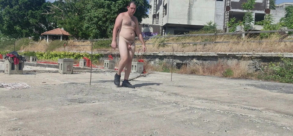 Mirko2589: Ragazzo nudo