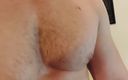 Michael Ragnar: « Must Have » 2/2 énormes éjaculations, vidéos et jeu de sperme sur le corps...