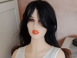 Maxporcxxxx: Mi muñeca sexual Tatiana se la follan y se corren...