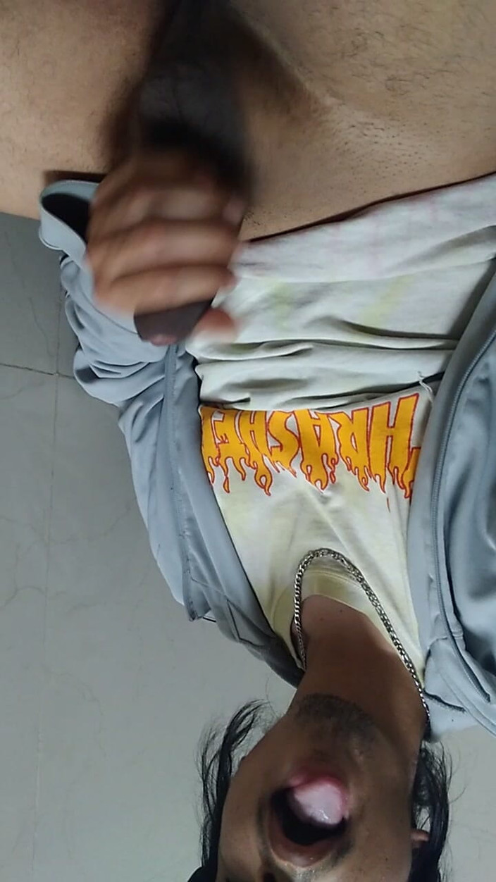 AlexAlejandro13: 公衆トイレ