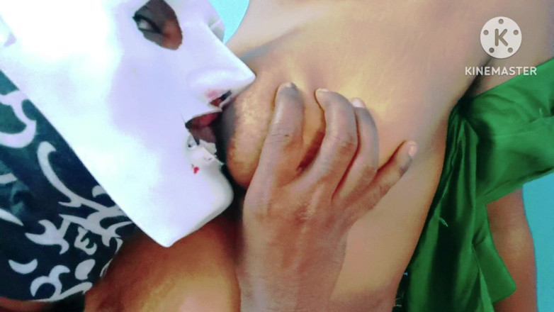 Sweethoneybgl: chennee parosi larki boyaphrend ke saath hara blauj pahne hue-...