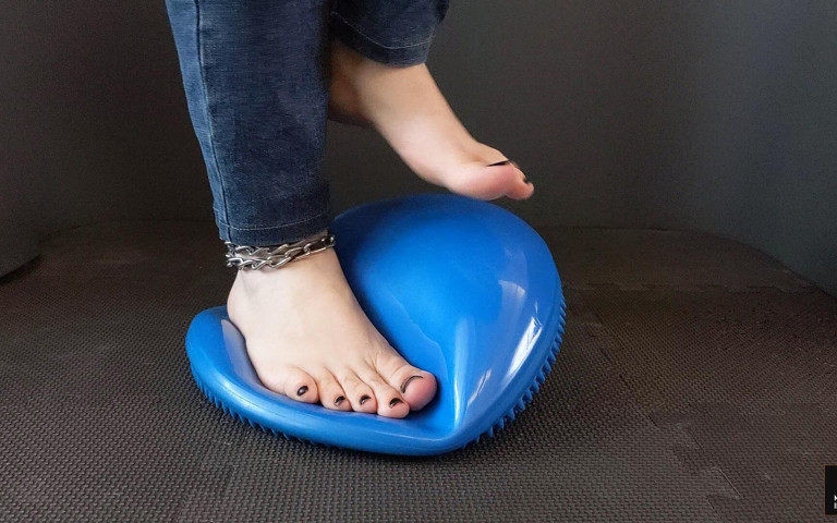 Blue Cushion Trampling (Master Infinity)