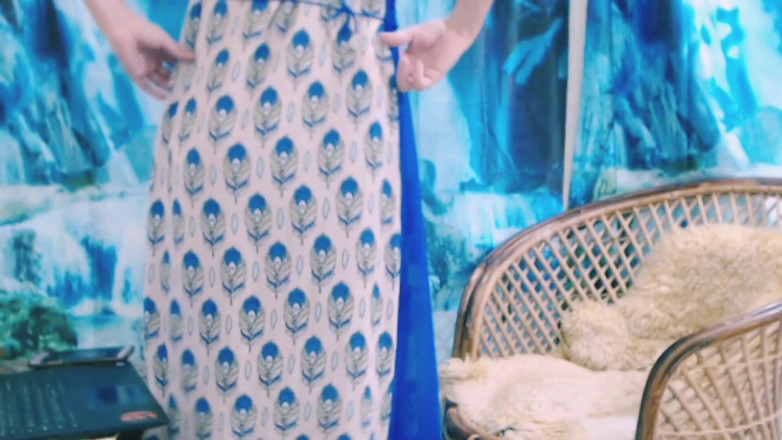 Bolly Karma: Můj manžel ví, že jsem tady