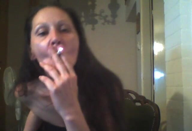 Dominatrix Redsonyja: 내 친애하는, 이제 나는 쉬고 내 여자 친구와 저녁 식사에 나갈거야. 그 후, 우리는 우리의 세 가지를위한 방을 취할 거야