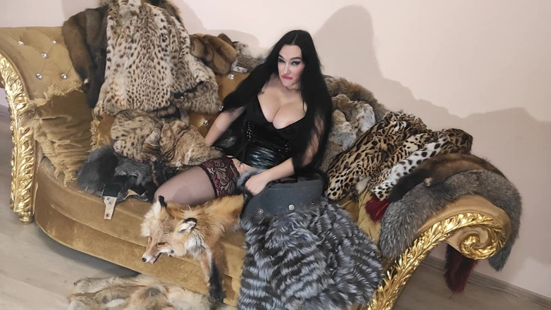 Princess18_: Scopata di pelliccia, schizzo e pipì sulla pelliccia