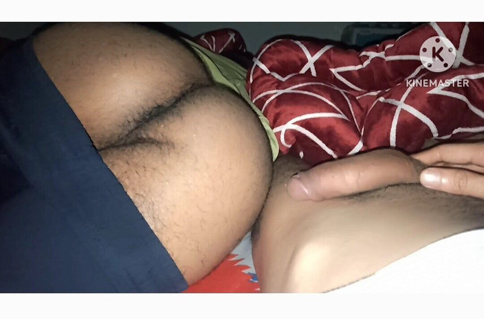 Desi__Panda: Моя студентка з великою незайманою тугою дупою любить трахатися - частина 6