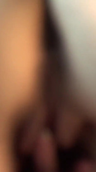 Deine geile reife stieftante tia lutscht deinen schwanz pOV