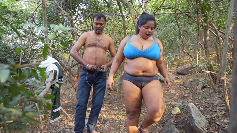 JAYESH GUPTA: Gadis Kesepian Di Hutan Rela Dientot Demi Uang