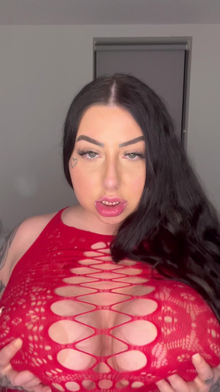 Maddison black: Pompino su un dildo bbc dopo essere stato al sole