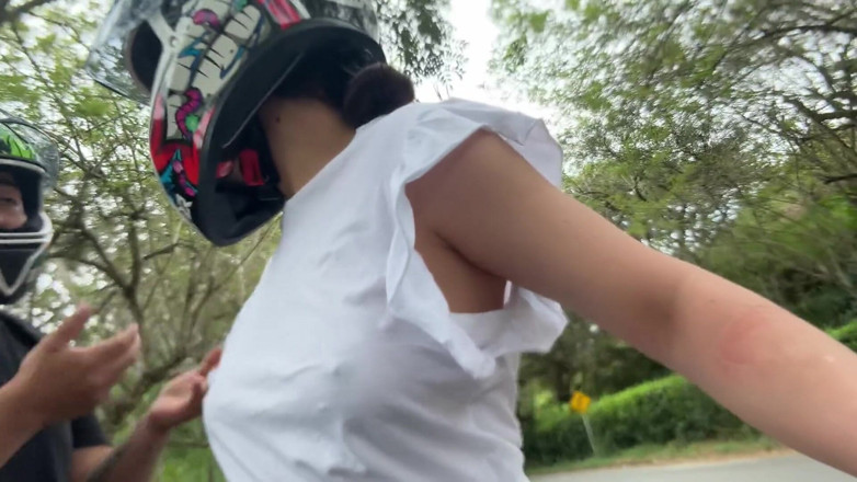Sweetfantasy131: Picking up My Favorite Didi Client Without a Bra!
