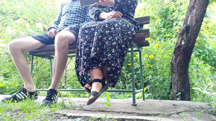 OurFetishLife: Freche MILF ist geil genug, ein selbstgedrehtes porno-video im freien...
