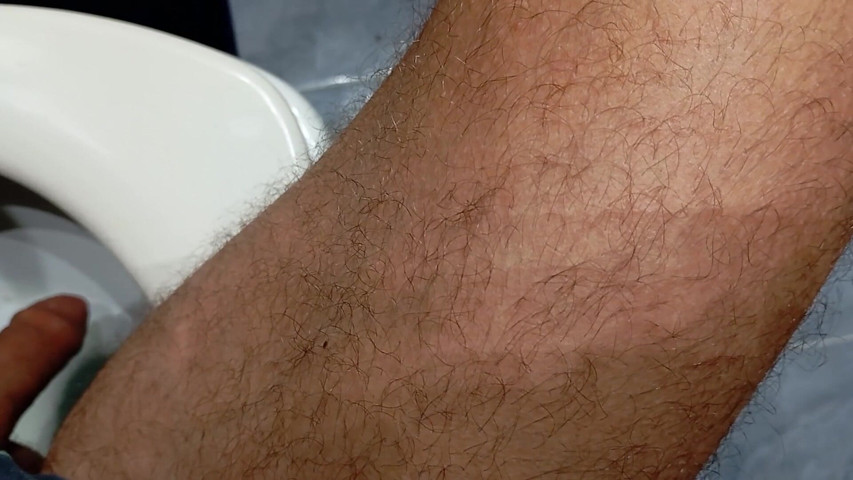 The Dirty Guy Shows You His Flaccid Cock Full of Semen and Cleans the Cumshot From the Previous Vide (Elvissc)