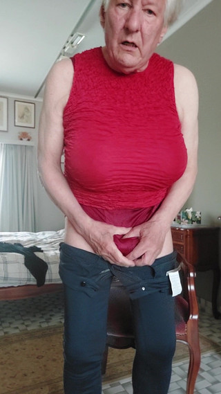 Antoon77: Vestiti si divertono