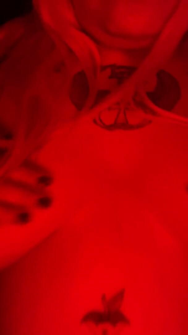 Sinrose: Vientre adoración fetiche y tetona amor