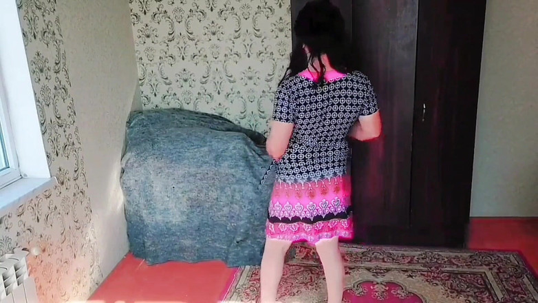 Kitty_Cross: Найкращий без рук. Попередньо кінчаюча мастурбація милих ніг, ковтаючи член