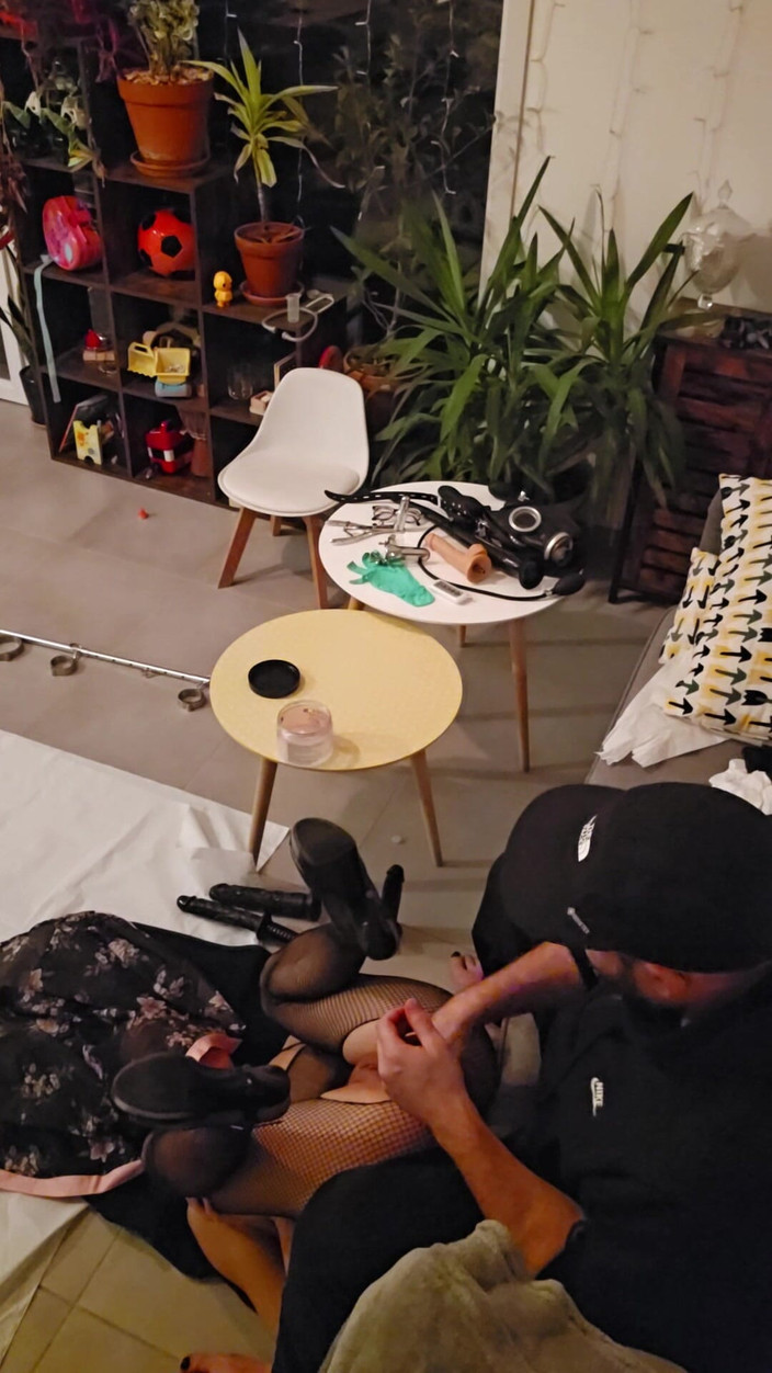 J and rose: Pelatihan Anal