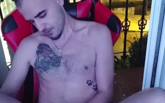 Xisco: Jerking off with my window open