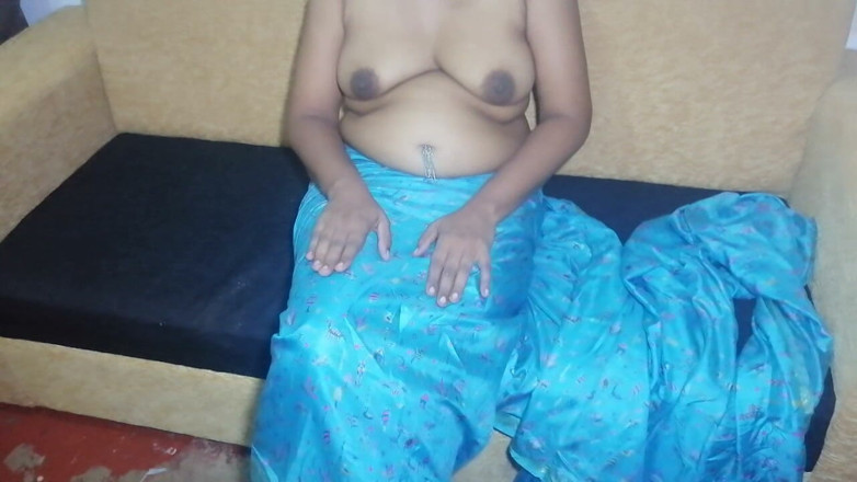 Tina Baby: Desi Maid Dressed with Wire's Saree to Seduced