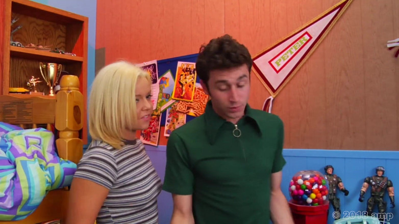 Adventures In Pornland: Pas le bradys XXX : Marcia, Marcia, Marcia ! S6 - Emma Heart,...
