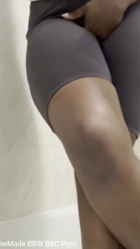 Pissing My Self in Nylon Leggings