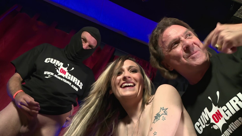 Casting GIRLS AND FIRST PORNO: Éjaculation Sur Des Filles Tatouées, Soirée Sucer Et Baiser Sauvage