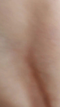 Une femme mature blonde amateur aime le sexe à poil