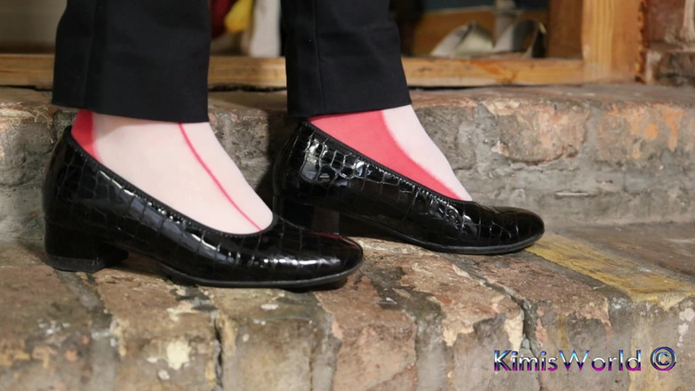 KimisWorld: 与紧身裤和Birkis的创意鞋战