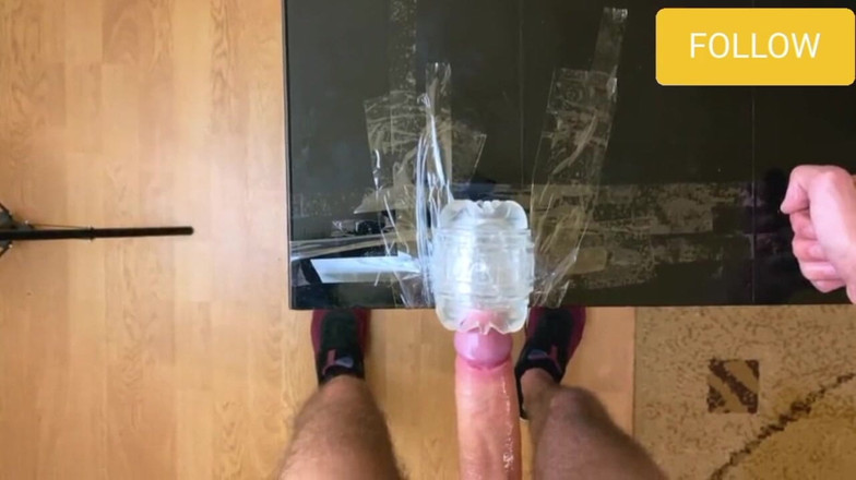 Bigbadfriendlyguy: Orgasmo con le gambe tremanti - geme mentre vengo nella fleshlight