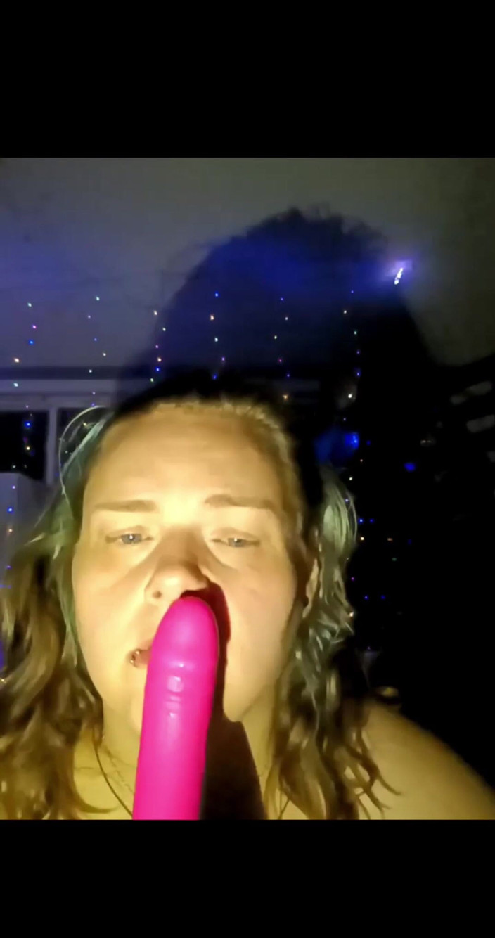 Pain princess studio: Gagging on Dildo