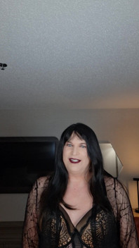 In a Hotel Waiting for My Bday Surprise!