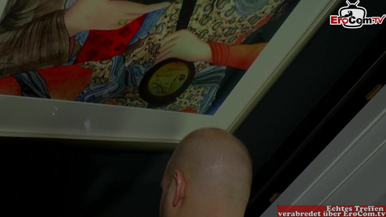 EroCom: 隔壁的大奶子丰满德国熟女穿着黑色尼龙袜做爱