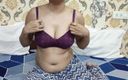 Saara Bhabhi: Orgazm olana kadar sert sikiliyor
