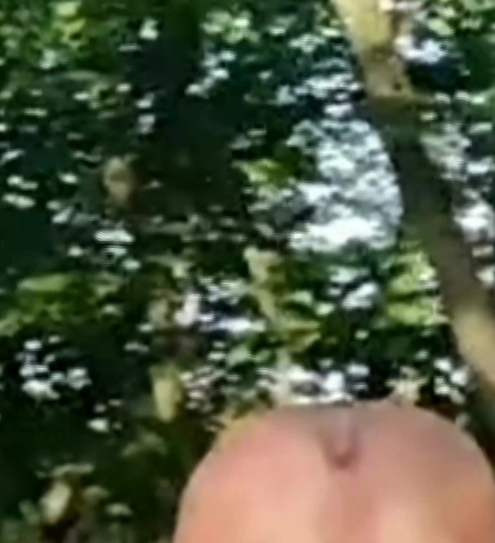 MaleModel: Culo hasta en público woodland