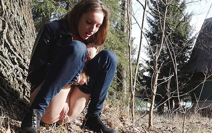 Puffy Network: Wippen in the suburbs door Got2Pee waar meisjes komen om...