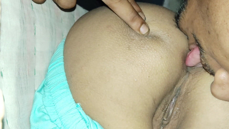 Mkporn3: 인도 인도 아줌마 후장 핥고 따먹기