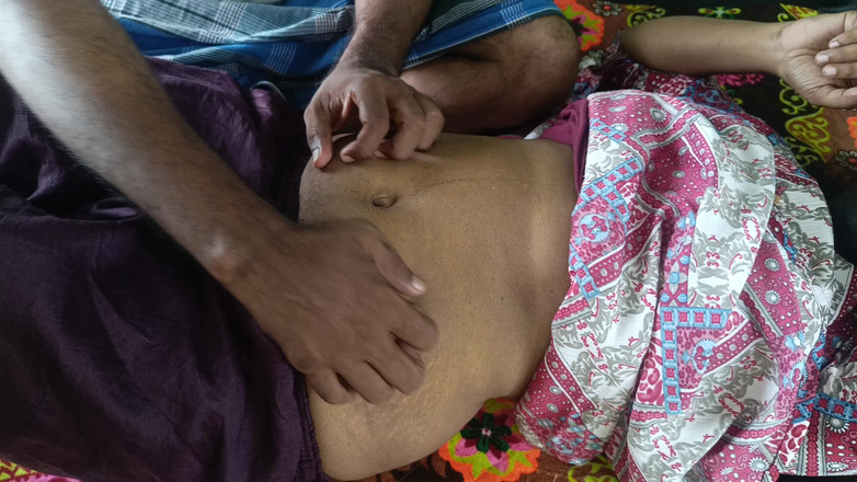 Palani69: 继阿姨可爱的乳房热浪漫