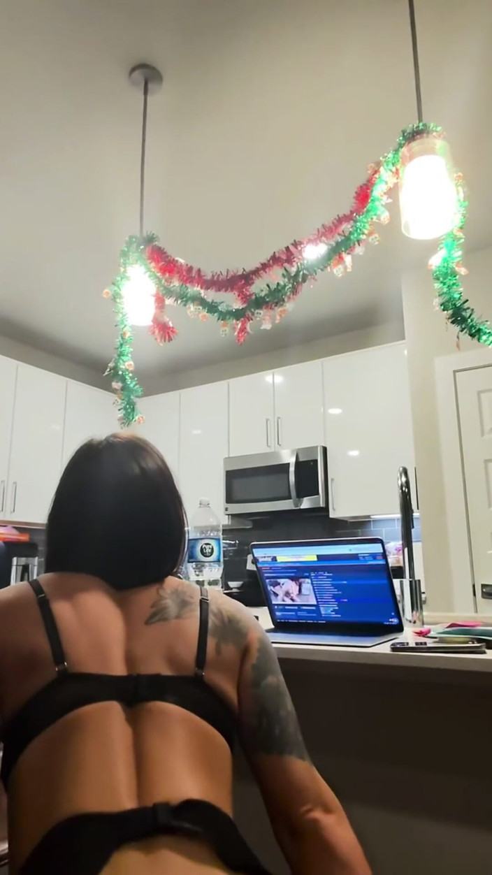 KyleKickstand: Alyxxx X Kickstand Meta View