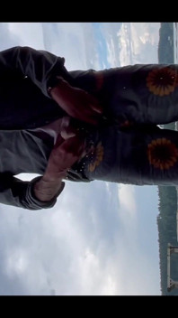 Piss on the Cam for Fans