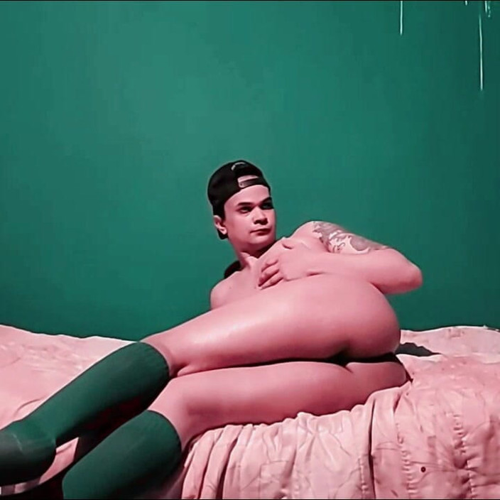 sissy sapeca: Šukání s nevlastním otcem, když nikdo není doma