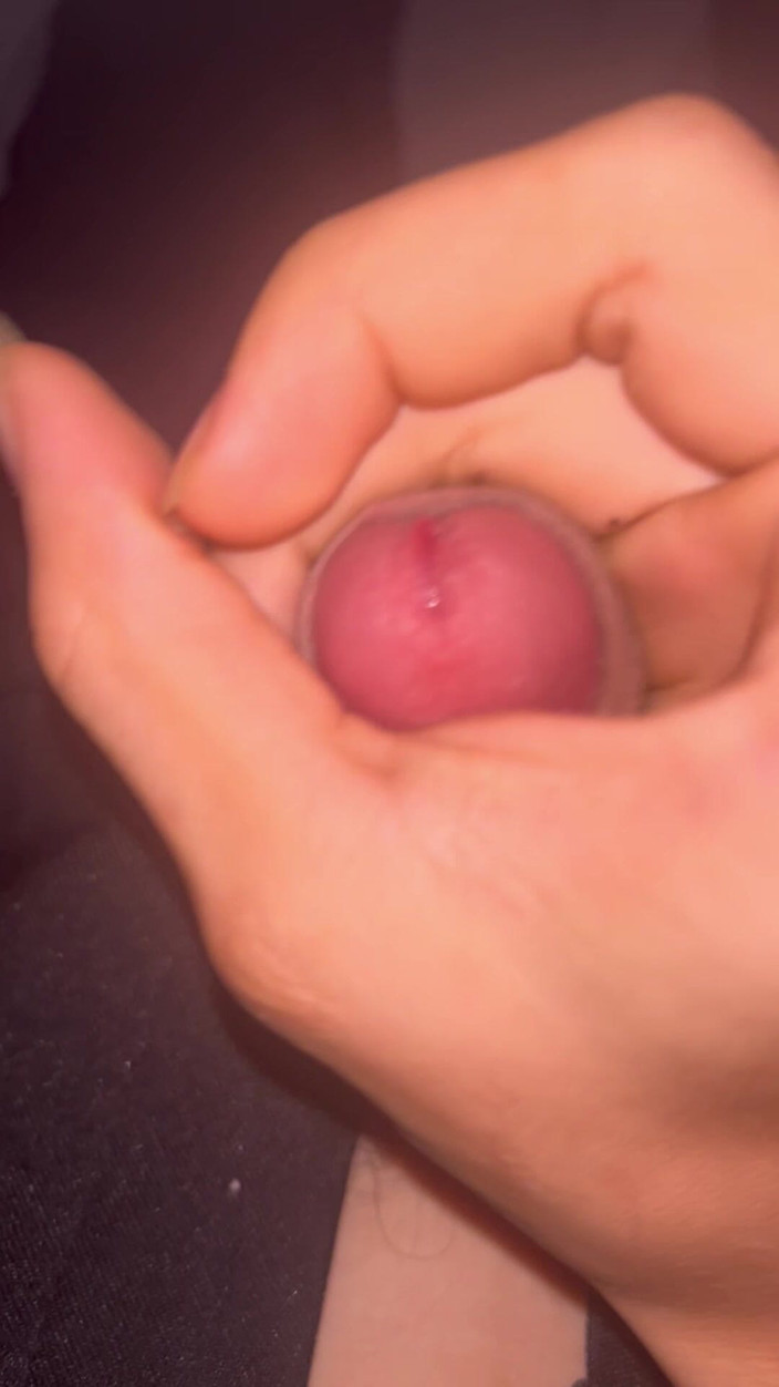 Quan Vietnam 18: Acabei de terminar uma longa reunião cansativo e é ótimo deitar na...