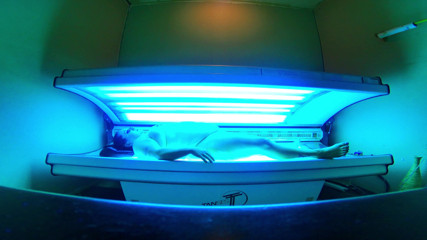 SexyNEBBW: Sexy BBW playing tanning bed