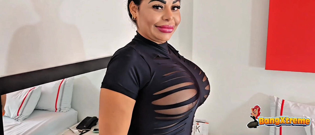 Bangxtreme_Prod: Gorgeous Bimbo Lips Huge Fake Tits Fucking and Sucking at...